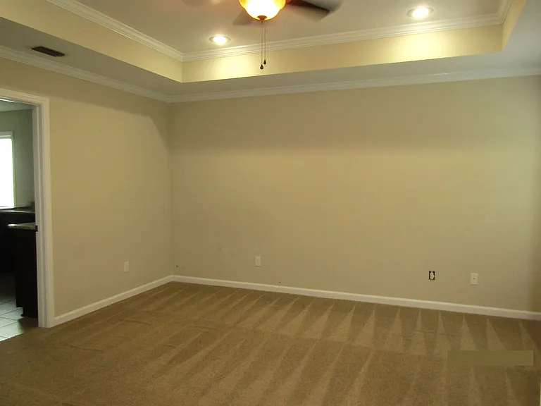 204 Clearview Dr #1 — Photo 8