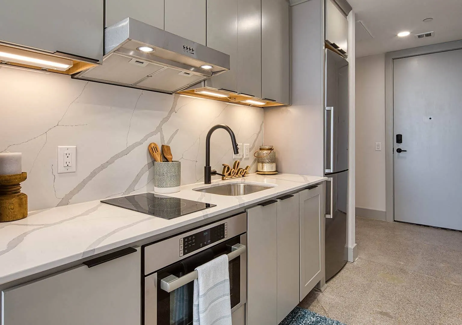 Residences at Richmond Trust — Photo 1