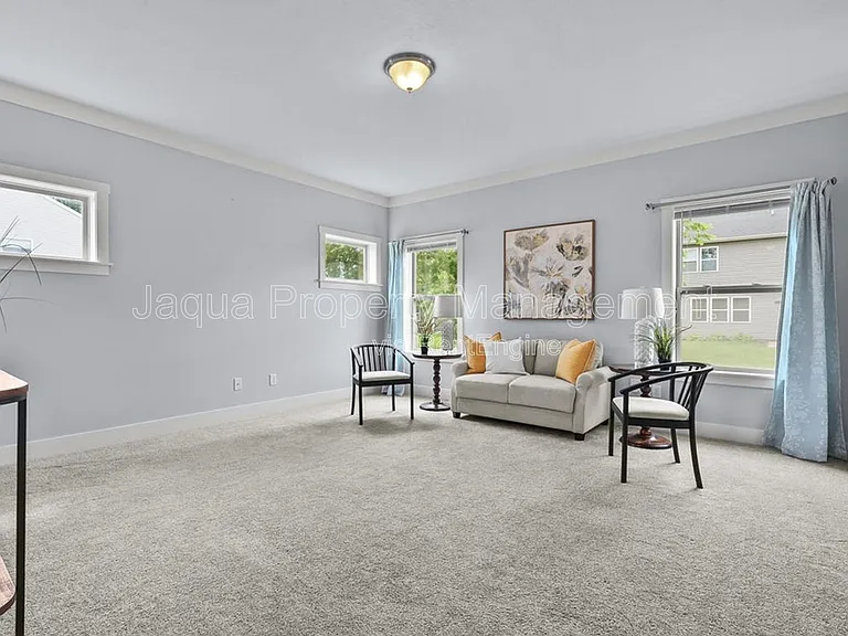 5661 Attleberry Ave — Photo 6