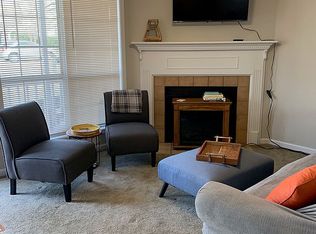 6 Spaniel Ct UNIT 20B, Greenville, SC 29607