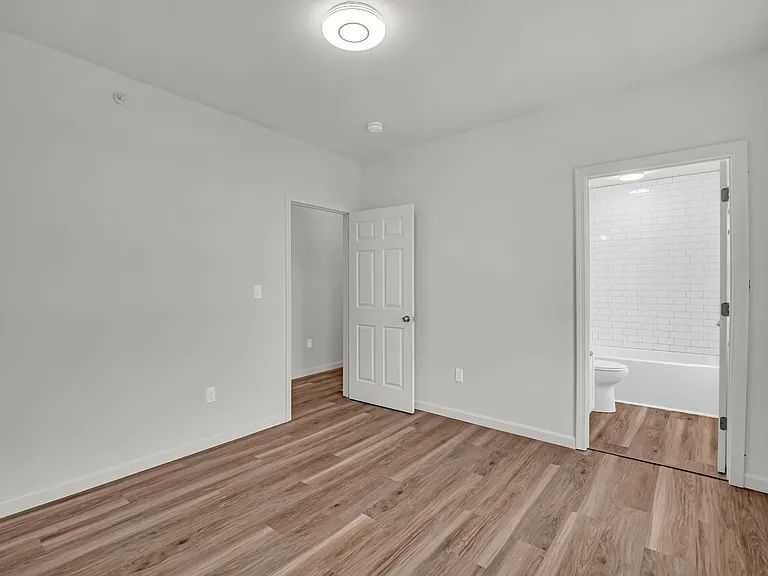 12 Alpine St #3 — Photo 29