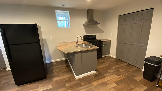 1 bed, 700 sqft, $1,460 — Photo 2