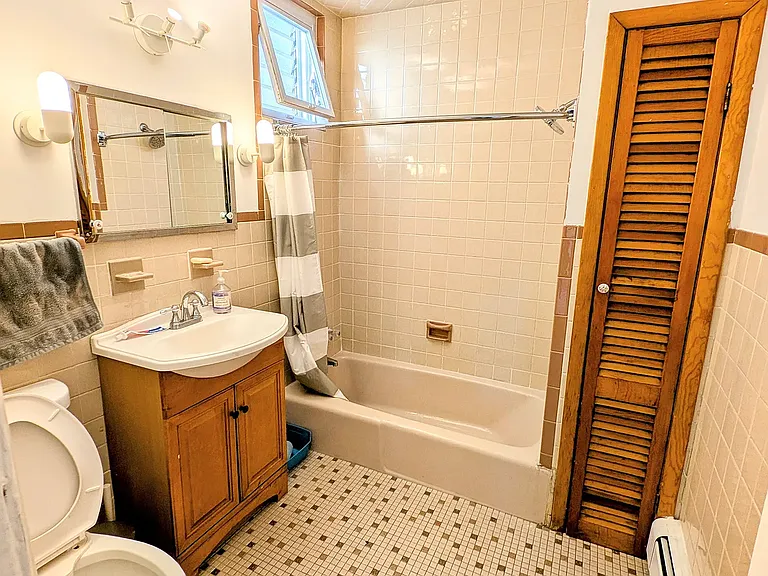 69 Congress St #2 — Photo 7