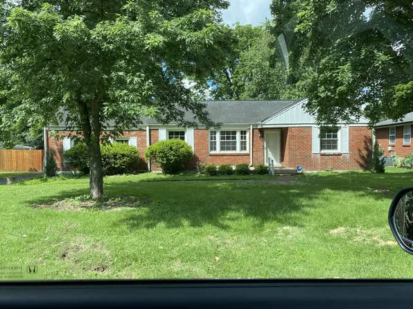 242 Graeme Dr, Nashville, TN 37214