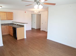 2101 Spring River Dr, O'Fallon, MO 63368