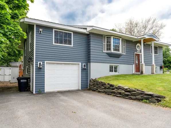 33 Camp Street, Barre City, VT 05641