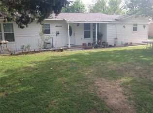 1512 Vine St, Bridgeport, TX 76426