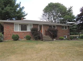 12788 Starlight Cir NW, Uniontown, OH 44685