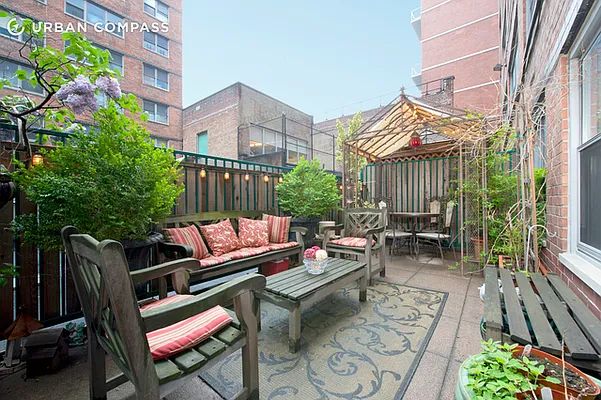 Sold by Compass | media 6