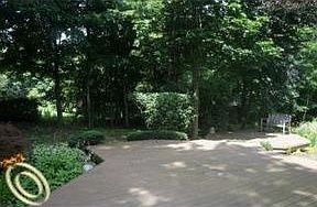 3rd image of 1015 Glenhill Dr