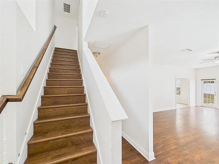 14211 Edinburgh Moor Dr — Photo 4