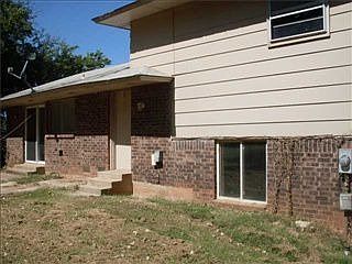 4th image of 3004 Simmons Dr