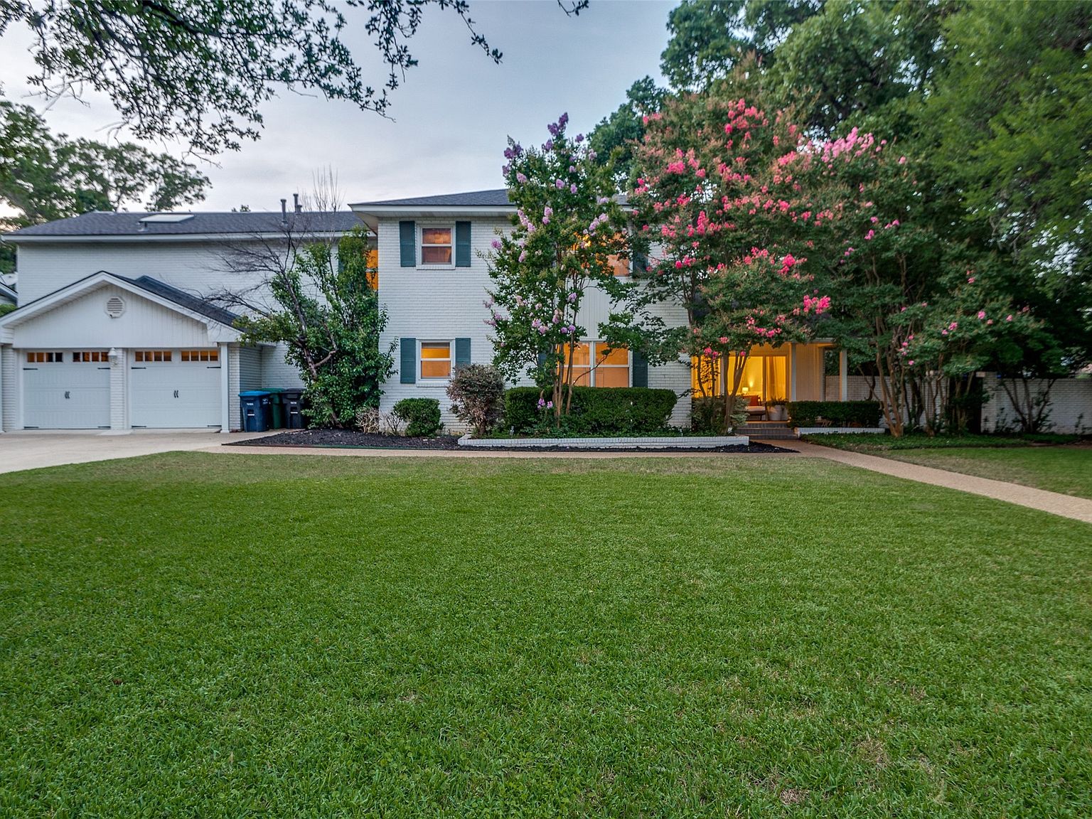 6218 Kenwick Ave, Fort Worth, TX 76116 | Zillow
