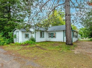 310 Pine St E, Eagle River, WI 54521
