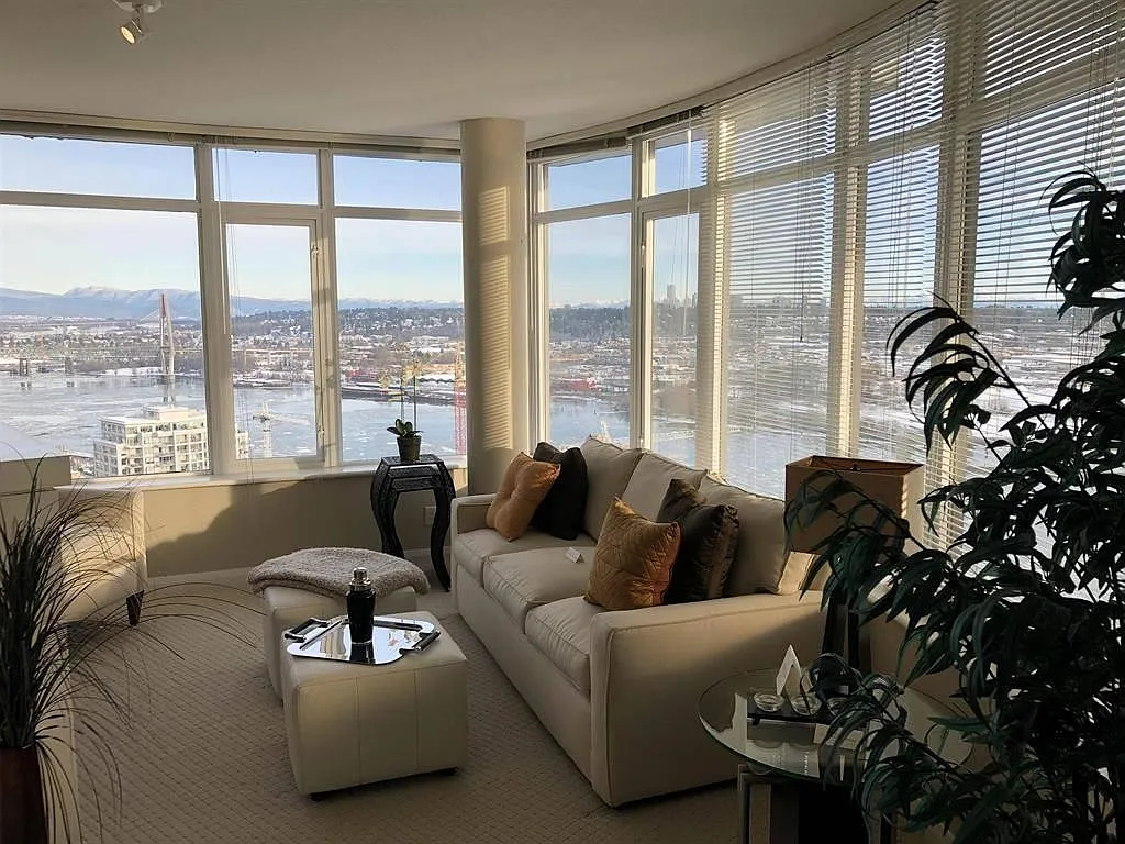 2 bed, 807 sqft, $2,500 — Photo 3