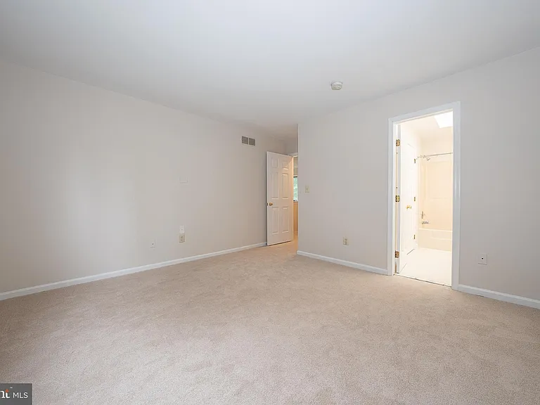 16 W Harrison Rd #16 — Photo 38