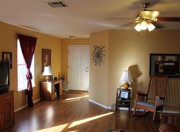 5th image of 603 Quincy Dr