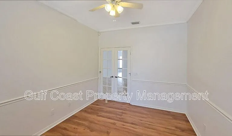 6836 Bay Hill Dr — Photo 12