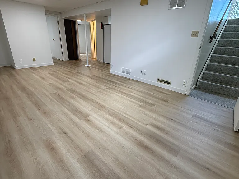 512 32nd Ave NE — Photo 5