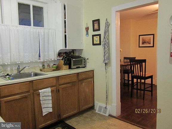 5th image of 549 N Piedmont St