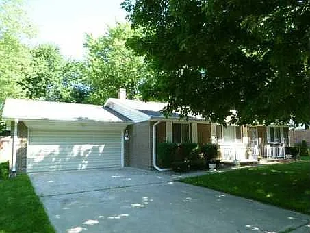 603 Winthrop Dr photo 1