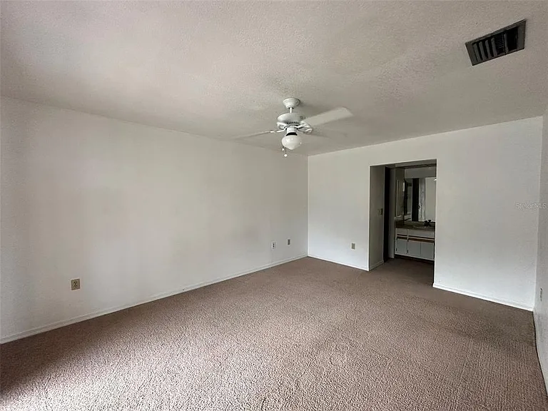 24540 Harborview Rd #F2 — Photo 8