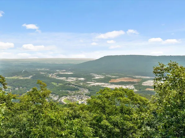 4125 Amethyst Rd #801/802, Chattanooga, TN 37419