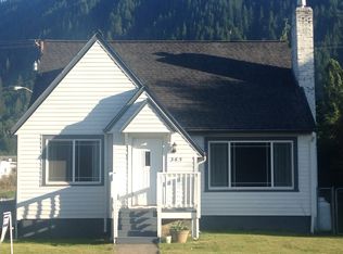 365 Main Ave, Morton, WA 98356