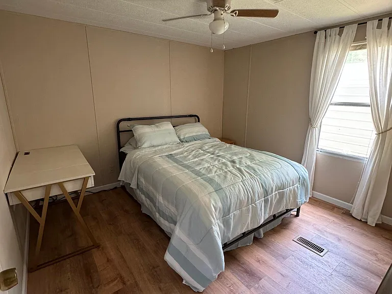 126 Village Ln — Photo 32