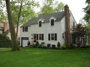 15 Sunnywood Dr, Westfield, NJ 07090