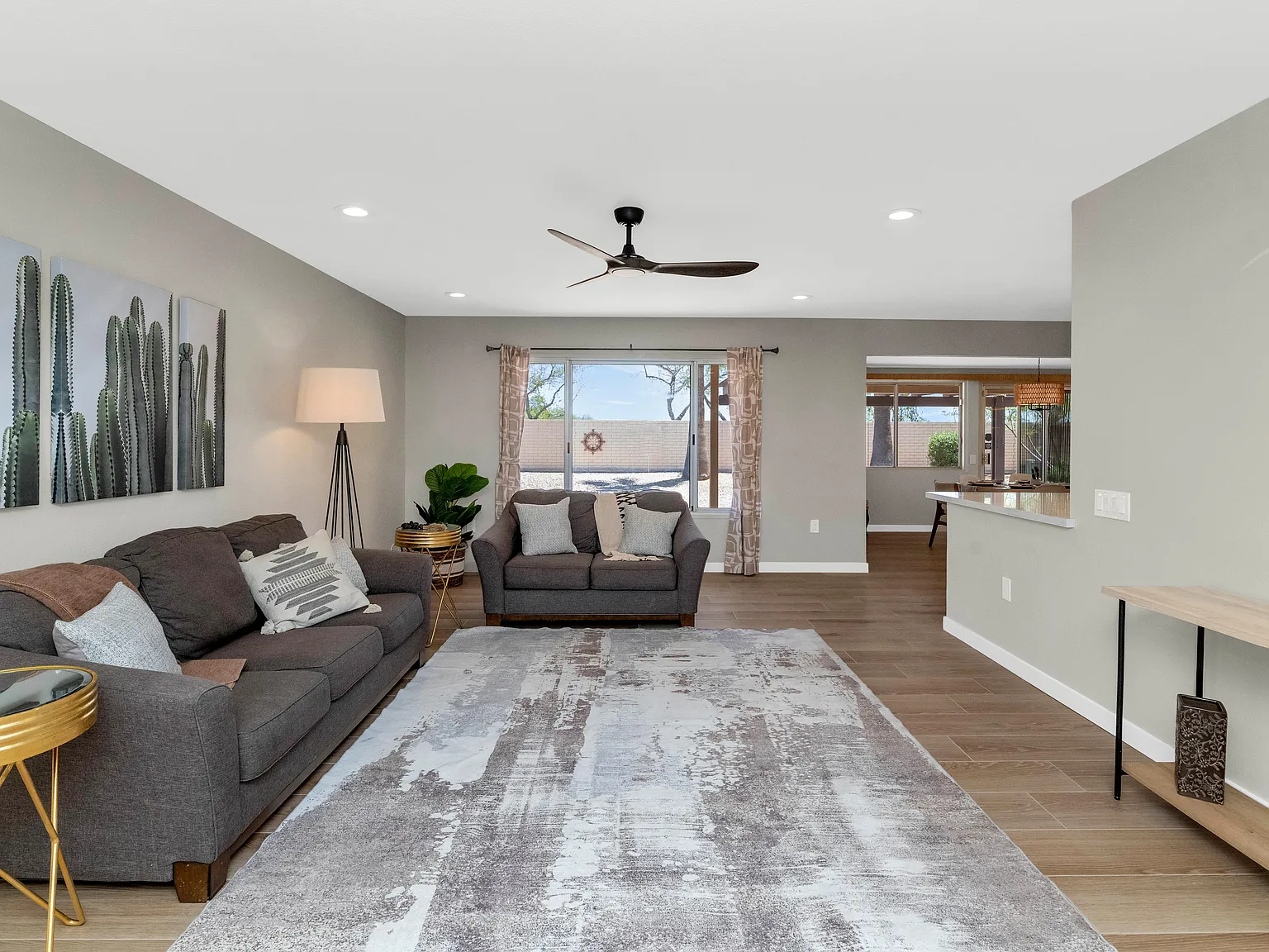 2 bed, 2030 sqft, $2,350 — Photo 3