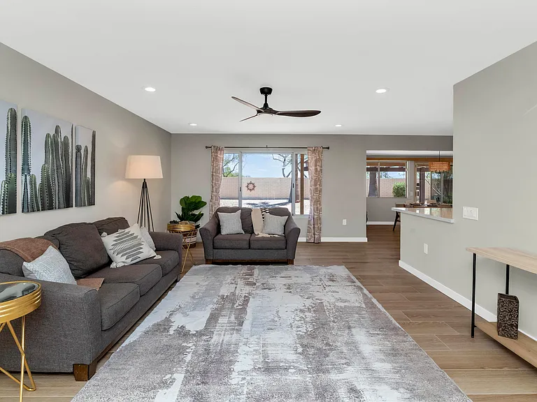 17227 N Country Club Dr — Photo 3