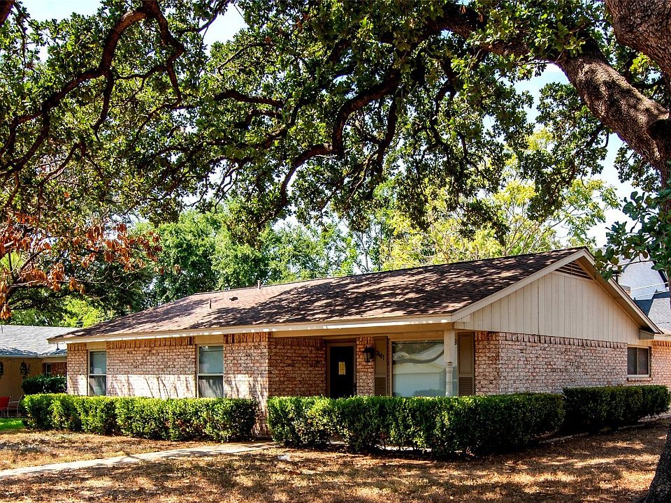 1st image of 2601 Marta Dr