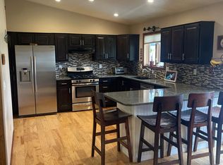 337 Sacajawea Peak Dr, Bozeman, MT 59718