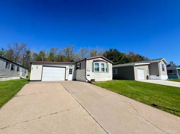 W8007 S Us Highway 2/141 Trailer 256, Iron Mountain, MI 49801
