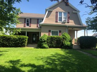 1673 E 13th St, Carthage, MO 64836