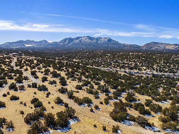 2nd image of 7 Rancho De Shama #B