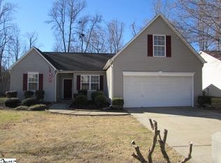 100 Planters Grove Dr, Mauldin, SC 29662