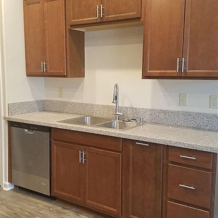 2nd image of 9107 S Berry Garden Cir S