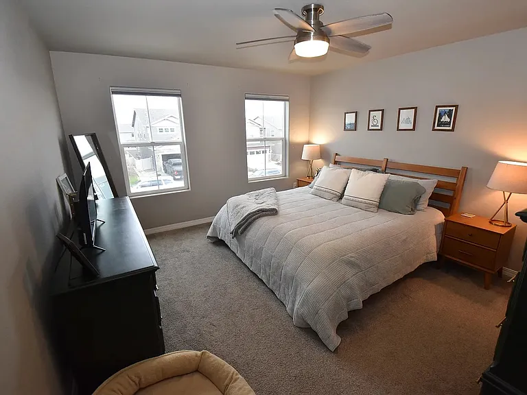 4431 Gneiss Loop — Photo 11