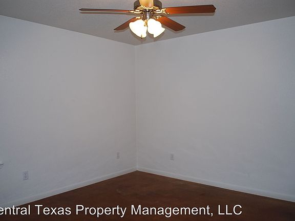 4th image of 318 Elbert Ln #B