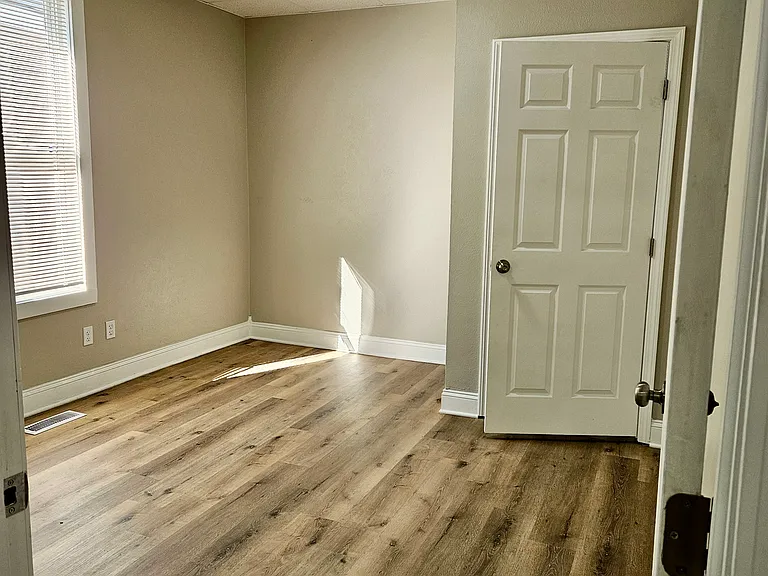612 Osage St — Photo 6