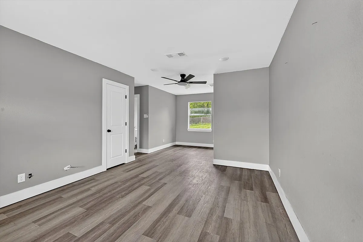 Building Photo - 1275 McKinney Cir