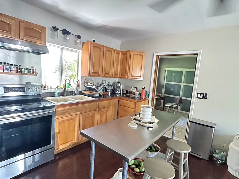 Nahele Rd — Photo 2