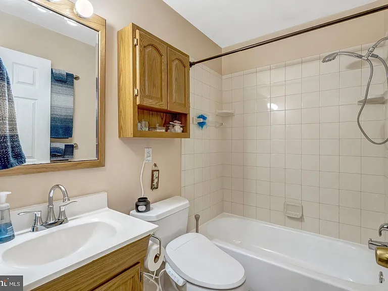 9231 N Landgreen St — Photo 13