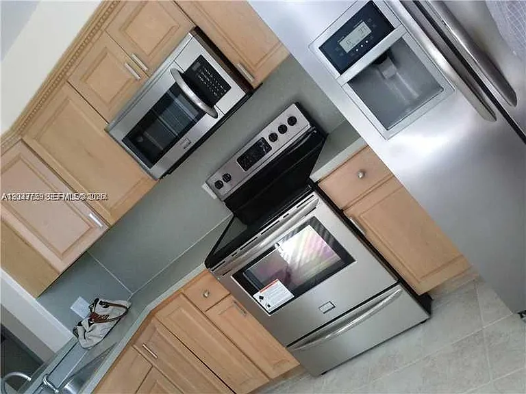 1500 Jefferson Dr #1500K — Photo 5