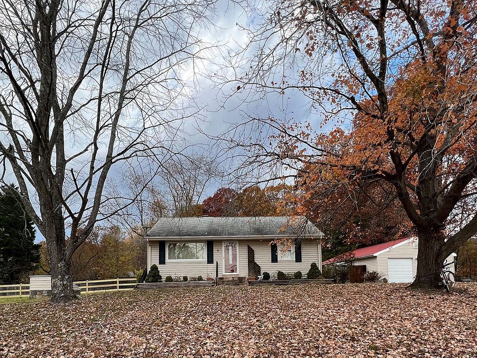 2nd image of 9 Storck Rd