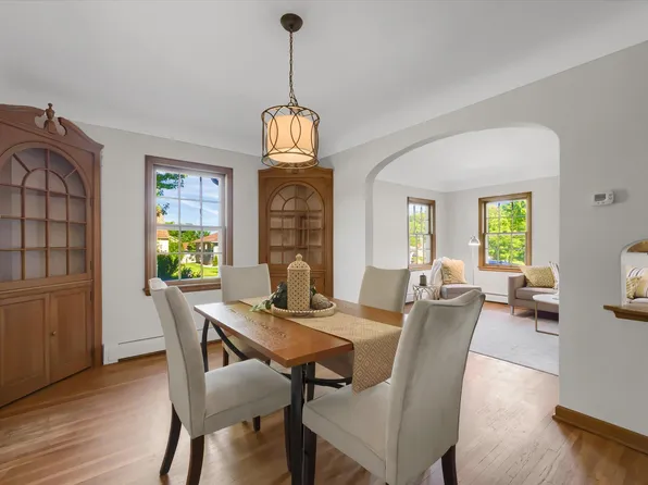 1537 Roosevelt Ave, Red Wing, MN 55066