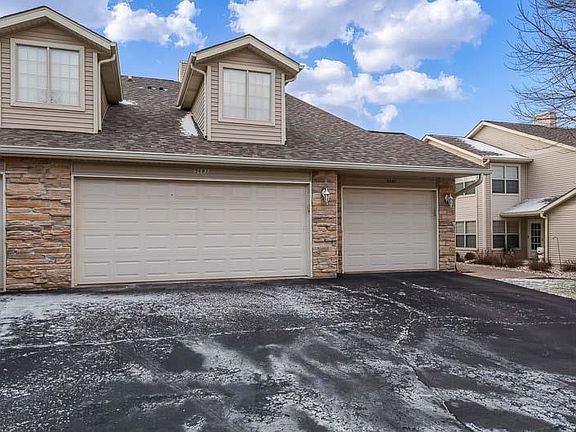 4th image of 5683 Oak Village Dr