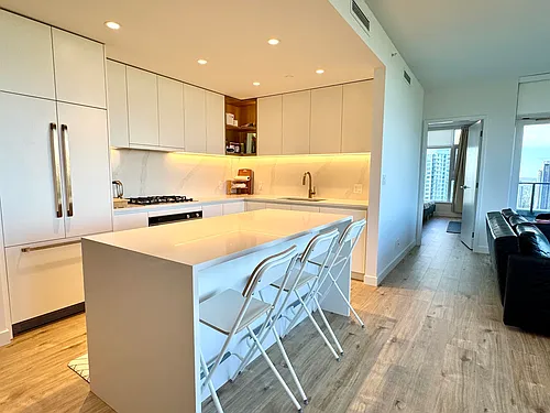 720 Farrow St #3007 Photo 1
